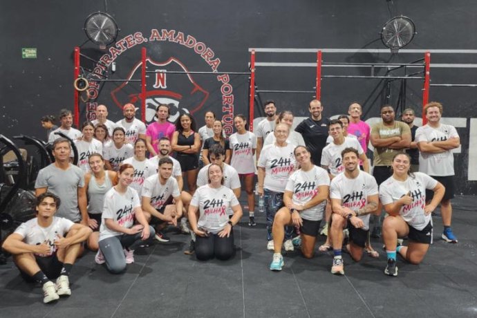 A Associação Amigas do Peito esteve no Neverstop Mile 24